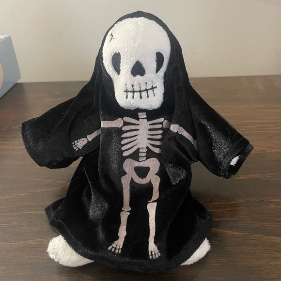 Beanie Babies Toys Ty Beanie Baby Creepers Ghost Skeleton In Black